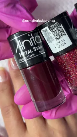 Esse vermelho é sensacional 😍 #unhasdecoradas #esmaltes #manicure #anitaesmaltes #satisfyingvideo #unhas #fyp #viral 