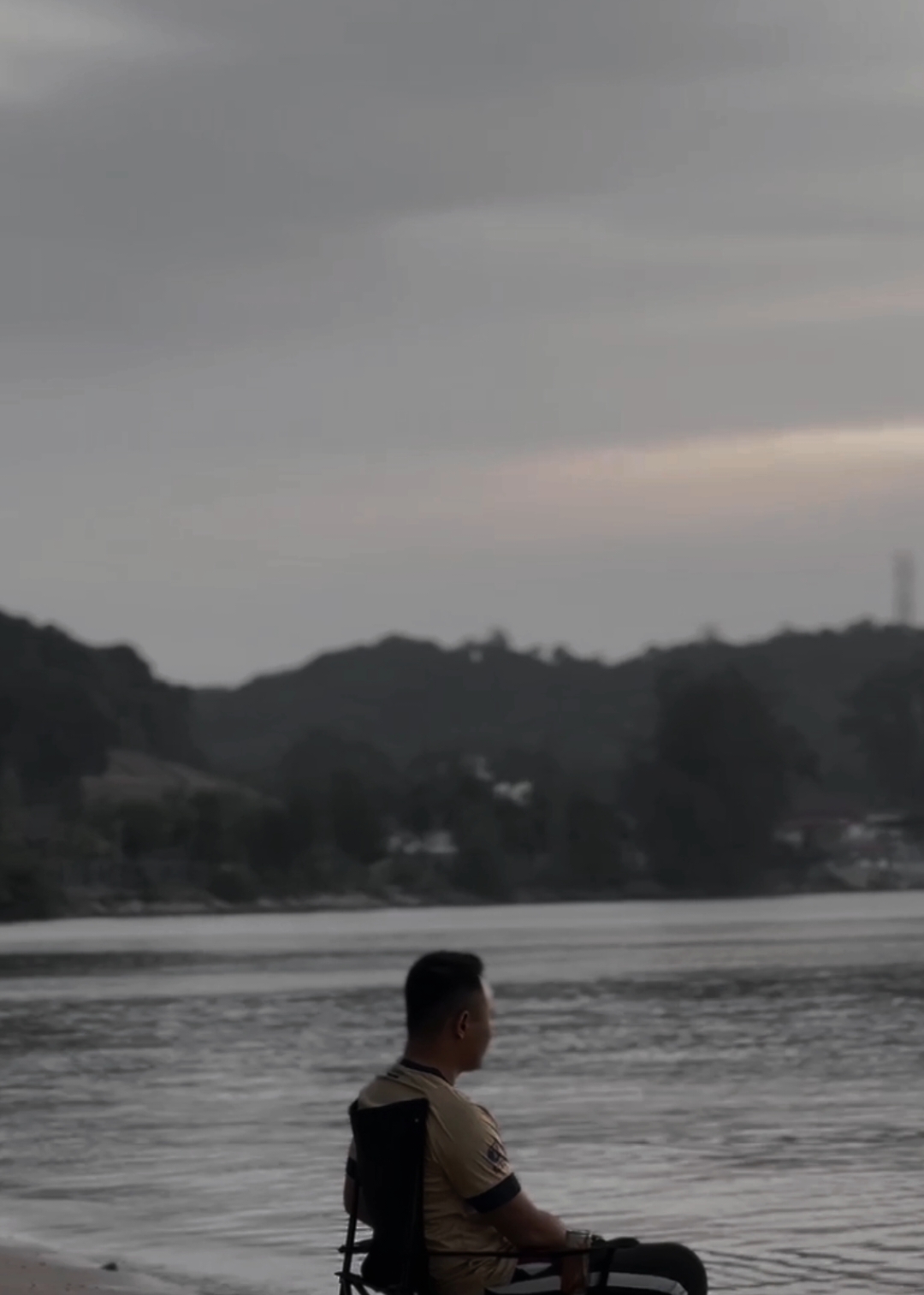 pandang je pun dapat pahala #fyp #laut #pantai #kerusihealing #travel #viral 