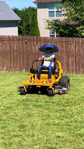 Like father like daughter 😜 #grasscutting #cubcadet #zeroturn #lawncare #mower 