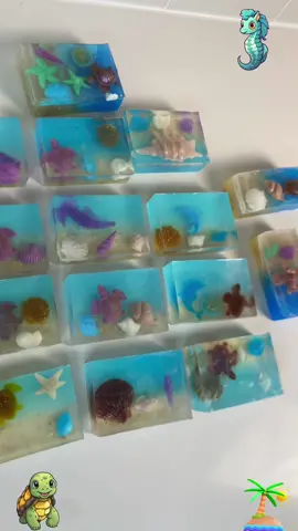 Sea soap 🧼 melt and pour #jabonartesanales#meltandpour#inspired#seasoap#summersoap#summervibes#soapmaking#jabonesdecorativos#jabonescaseros#oceansoap#shore#localbusiness#comohacerjabonesartesanales#negociodejabones#cutesoap#embedsfordays#makingsoap