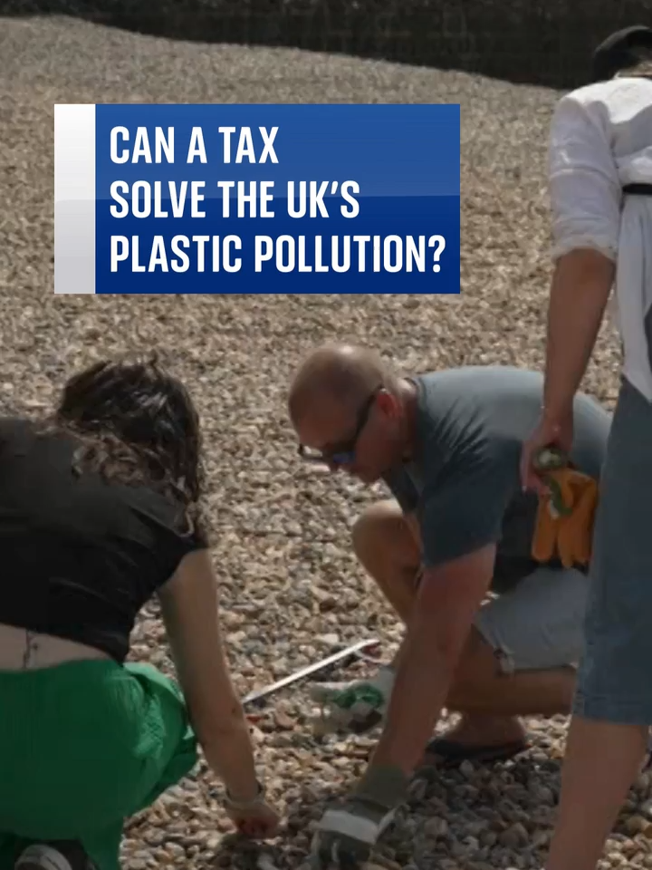 The number of plastic bags found on Britain's beaches has fallen by 80% since the introduction of a 'tax' around a decade ago, new figures show. Could a similar charge on plastic bottles do the same to solve the UK's plastic pollution on its shoreline? Sky's Thomas Moore reports from Brighton. #skynews