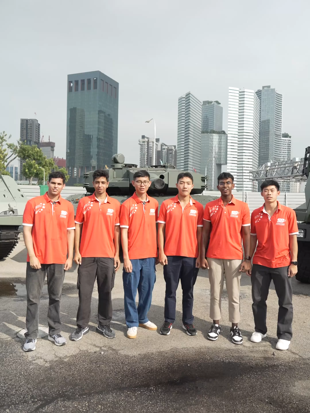 Meet the dedicated Ground and Show Operations team from the Dynamic Defence Display (D3) segment, working tirelessly behind the scenes to bring this year's D3 segment to life!  Witness their hard work in action during the show on August 9th. 🫡🇸🇬 #NDP2024 #SG59 #happybirthdaysingapore #totaldefence40