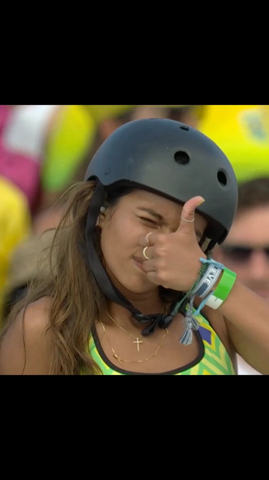 Rayssa,uma menina que tinha um skate e um sonho. olha onde a nossa Rayssa chegou. amo demais ela😆😆😆 #rayssaleal #Rayssaleal #foryou #edit #brasil 