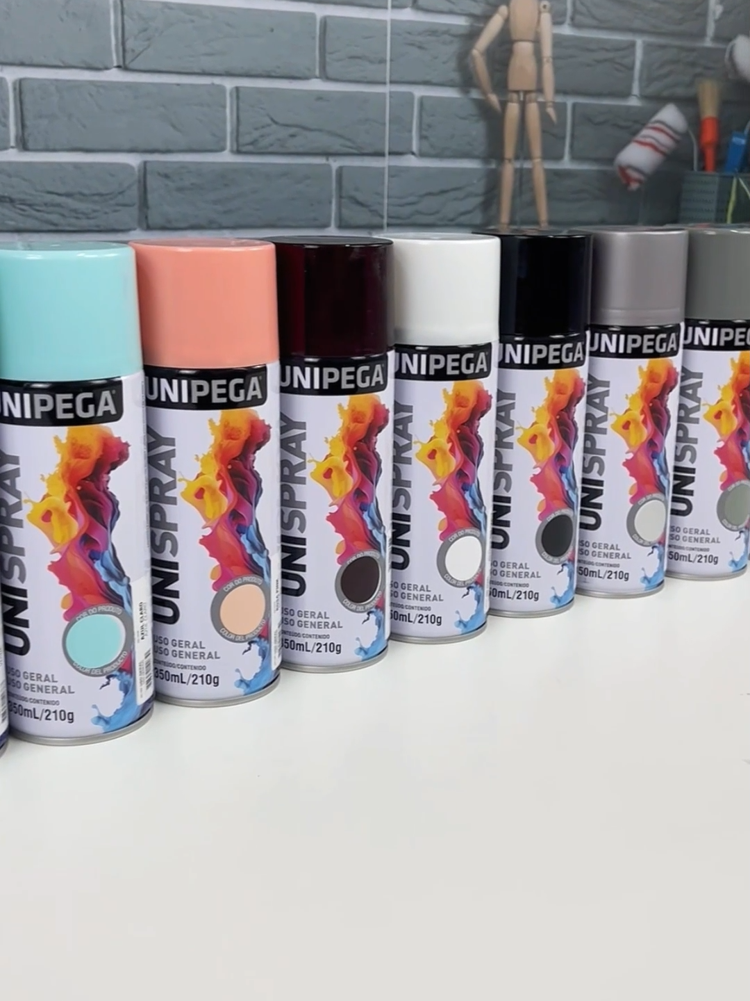 Uma infinidade de cores com a facilidade do spray! A Tinta Spray Uso Geral Unipega facilita pinturas do dia-a-dia, trazendo uma infinidade de cores para sua decoração. 🎨 #unipega #tintas #pinturas #decoração
