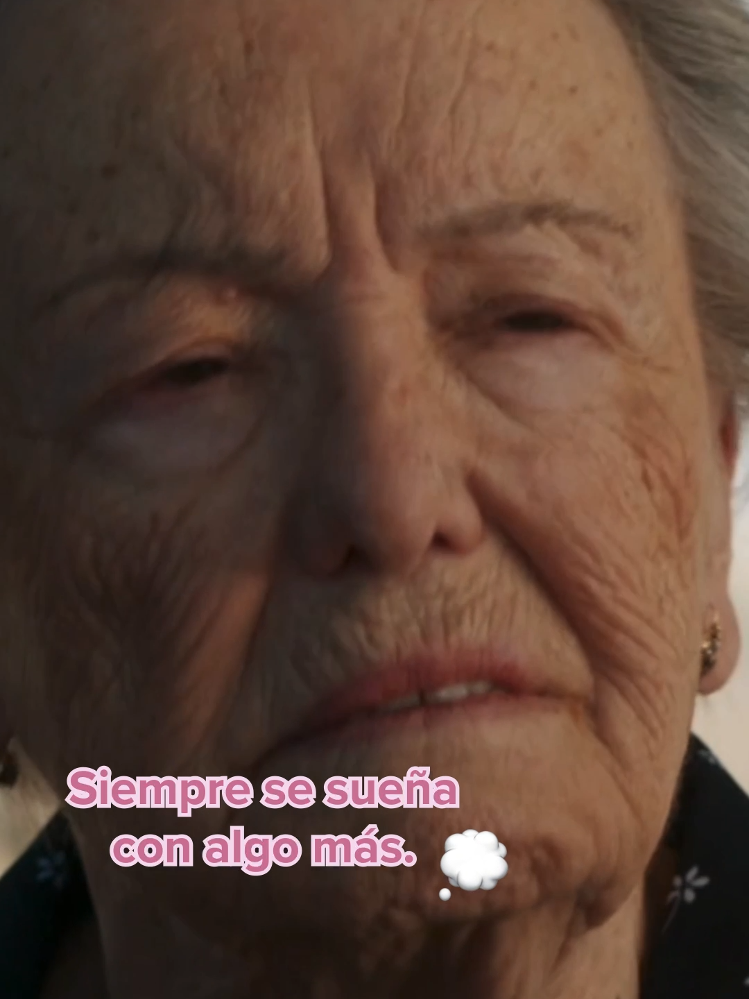 Siempre se sueña con algo más... 💔 #seriesentiktok #cuentame #herminia #primevideoes