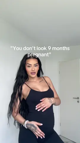 🤭🤍✨ #pregnant #pregnancy #naiomimerette #mom #fyp #foryou 