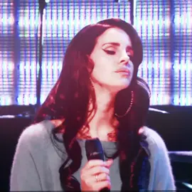 Istg if lana never sings again ima cryyy #lanadelrey #fyp #viral #aftereffects #burningd9sire #lanita #swansong 