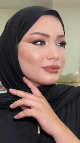 Kına gelinleri için harika bir makyaj önerisi ile geldimm 💃🏼💃🏼  #keşfet #keşfetteyizzz #tiktokviral #tiktokindia #keşfetbeniöneçıkar #foryoupage #kesfetbeniöneçıkartt #fypシ゚viral #bride #ArabTikTok 