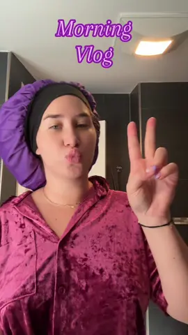 Spend a Saturday morning with me #morningvlog #Vlog #workout #lululemon @lululemon @Starbucks 