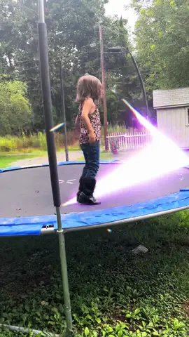 This is a wonderfully made trampoline 