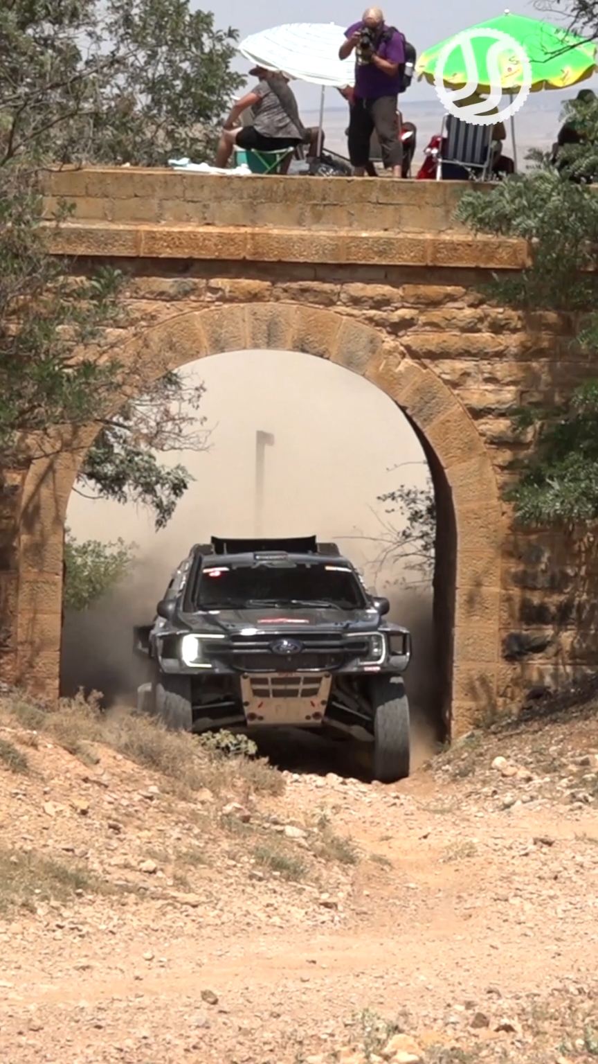 #RallyDakar machines pure sound 🎻 • #BajaSpain #Rally #ToyotaHilux #FordRaptor #minicooper #WRC #Dakar #bajaespaña #bajaaragon #nasseralattiyah #overdrive #naniroma 