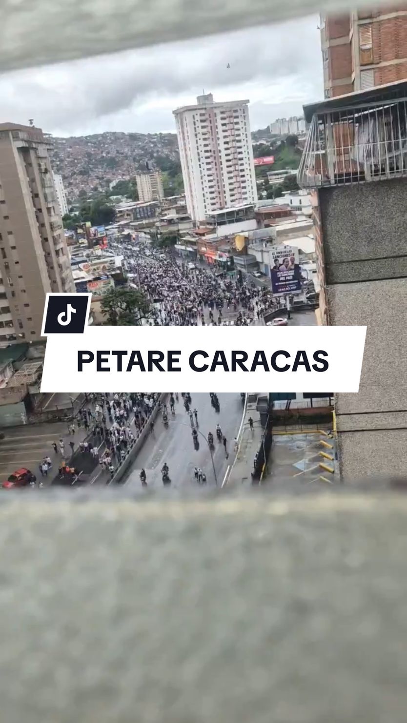 🇻🇪 Bajo petare Caracas 29 de julio Venezuela 🇻🇪#caracas #29julio #mariacorina #edmundo #maduro #marchas #venezuela #fraude #resultadoselecciones #votos 