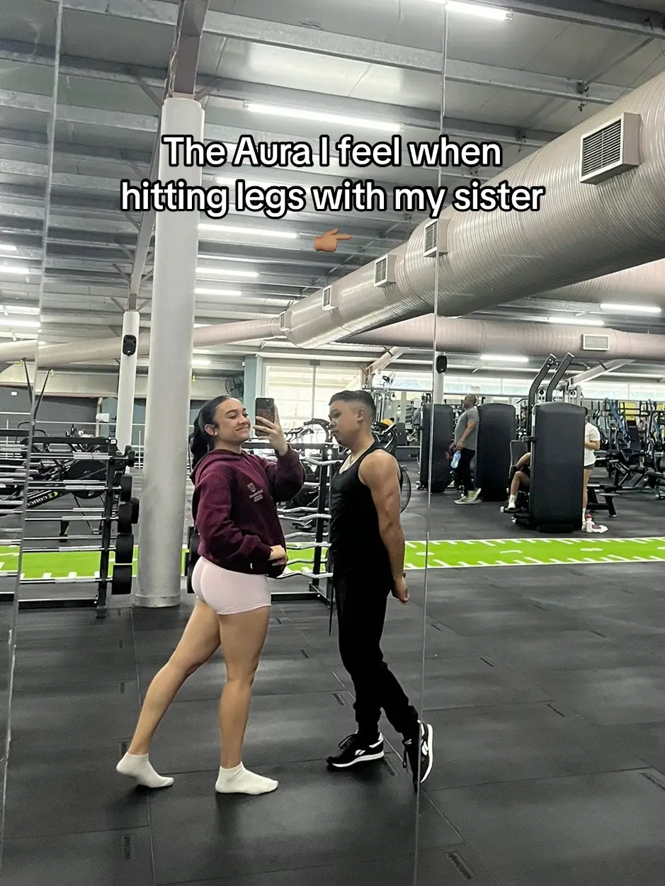 She knows her stuff fr #fyp #gym #Fitness #trending #viral #Siblings #gymrat @Nabilah Williams 