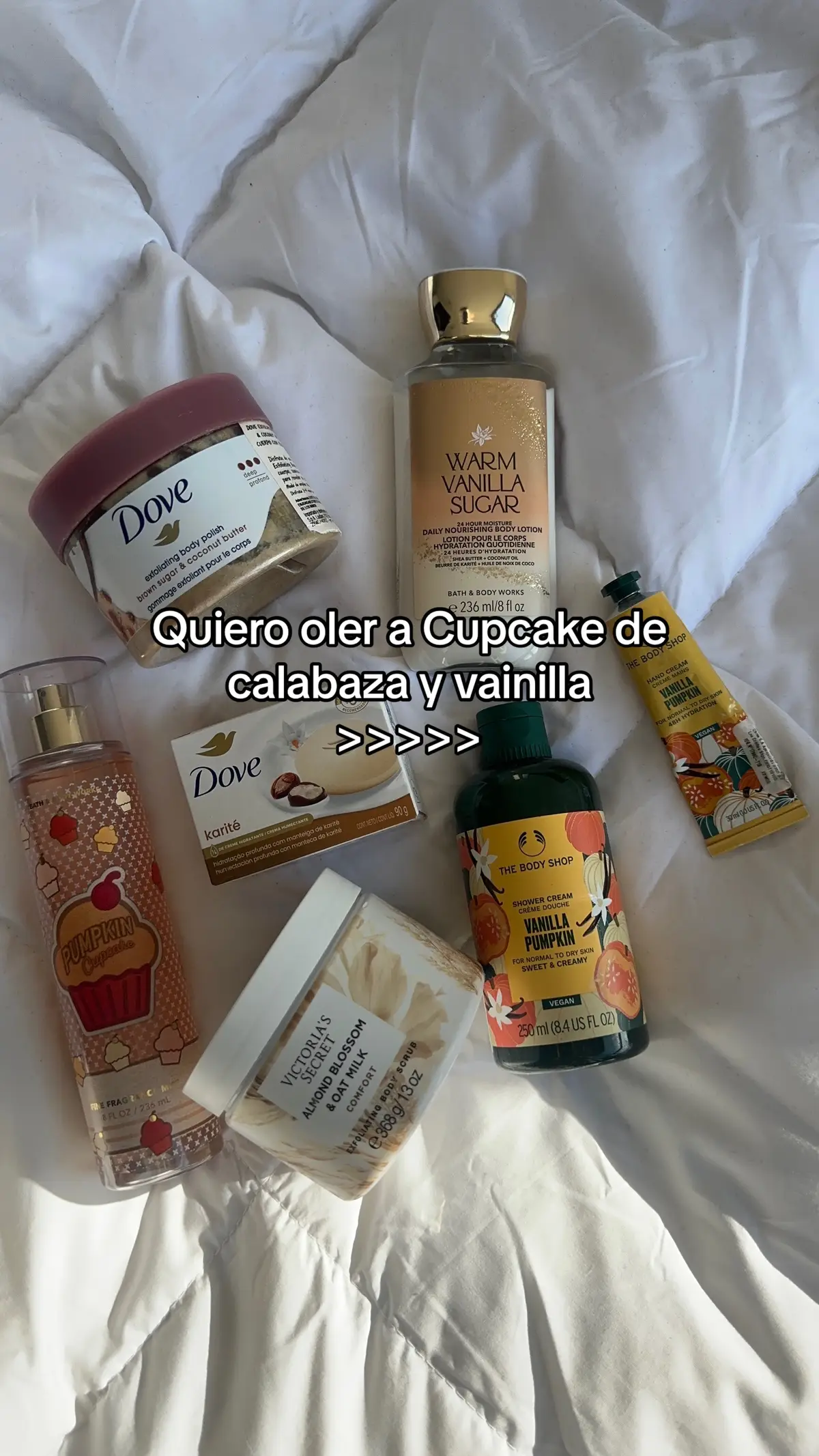 Productos de cuidado corporal cuando quiero oler a cupcake de calabaza y vainilla. No sabennnmmn… #olerricotodoeldia #oleravainilla #bodycare #calabaza