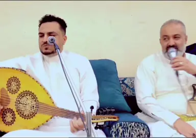 عشرين سنه هيمنه وانا عليك صابر 😍🇾🇪#اغاني_يمنيه #عود #طرب_يمني #اليمن #الشاب_صاليح #capcut #tiktok #foryou #fypシ 