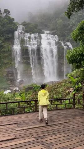 ເລົ່າປະສົບການທີ່ສຸດເເສນປະທັບໃຈກັບການປະຈົນໄພກັບທຳມະຊາດ ຕາດຂະມືດ ເມືອງປາກຊ່ອງ ເເຂວງຈຳປາສັກ #foryou #xenychannel #ລາວໃຕ້ 