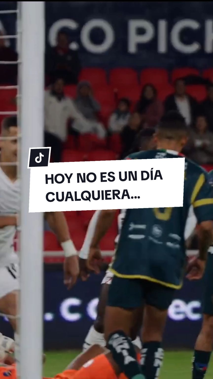 HOY NO ES UN DÍA CUALQUIERA... #CapCut #ldu #ecuador #copaecuador #ligadequito #ligapro #lduquito #viral #ecuador🇪🇨 #muerteblancaecuador🇵🇱🇵🇱 #ldu_oficial #ligadequitoreydecopas #tiktokecuador #🇦🇹 #viralvideo #lduoficial 