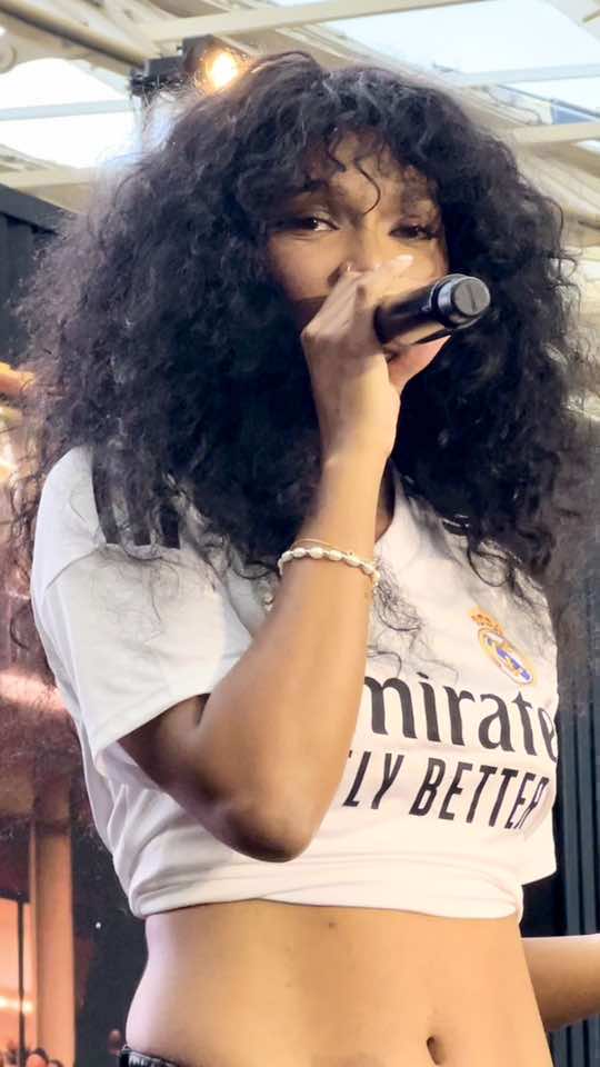 Atterissage - @Ronisia  Show @adidas  — ♡ ♡ ♡ #ronisia #ronisiamds #ronisiacover #dadju #adidas #adidasgroundparis  #dadjuofficiel #dadjuconcert #dadjujaloux #dadjureine #concert #concerts #concertmusic #music #musique* #musiquefrançaise #rap #rapfrancais #rapfr #rapmusic #pourtoi #pov #pourtoi #ronisia #dadju #dadjuofficiel #ronisiamds #tokotoko #dadjuconcert #pourtoipage #for #foryou #foryoupage #live  