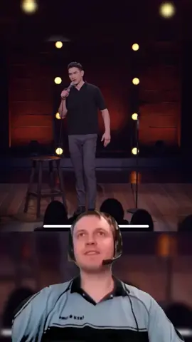 Нурлан Сабуров об улыбках😂 #стендап #стэндап #нурлансабуров #standup #standupcomedy #юмор #сабуров 