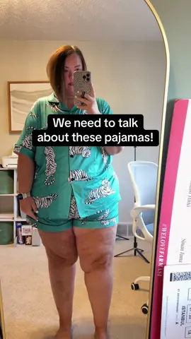 In @Lindsey we trust 🤌🏼 #matchingpajamas #tiktokshopfinds #tiktokmademebuyit #plussizepajamas #plussizesleepwear #plussizestyle #apronbelly #plussizestyle #tigerprint #loungewear #pajamaset #plussizeloungewear 