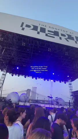 Like yes that is the brooklyn bridge right behind the band!! Yes I have a gorgeous 360 view of the city skyline!! Yes I’m right by the water smelling the sea breeze!! 10/10 need to return😇✨🎫 #concert #therooftopatpier17 #pier17 #brooklynbridge #brooklyn #manhattan #venues #music #nyc #newyork #thejapanesehouse 