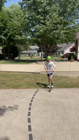 Meet Scooter! #funny #brothers #Siblings #skater #scooters 