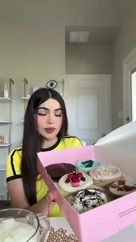 Crumbl cookies of the week #crumblcookies #crumblcookiesoftheweek #mukbang 