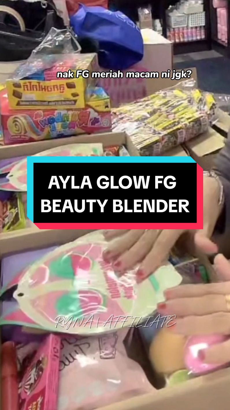 berbaloi cuyyy beli masa harga tgh mur ni ‼️ dapat FG MERIAH CAMNI DA MACAM SURPRISE BOX PULAKK 😱 #aylaglow #aylaglowbeauty #aylaglowbeautyhq #aylaglowbellestrelle 