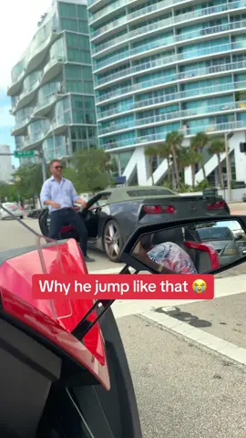 I know that hurt his hand 😭 #funnyvideos #jumping #carbreakin #carsoftiktok  (via @Shanell Brown825)