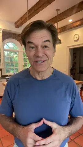 Breakfast works best when eaten later in the morning and my favorite way to break the fast is yogurt with berries, what’s yours? #mehmetoz #droz #doctoroz #breakfastchallenge 