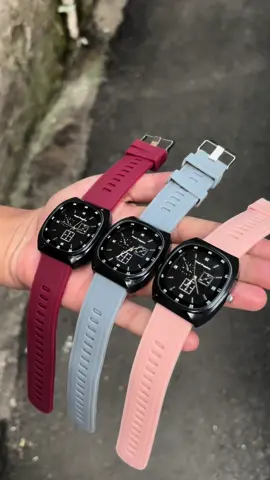 Jam Tangan Wanita Pria Rubber Slikon Sport Fashion Analog Quartz Watches Elegan Karet