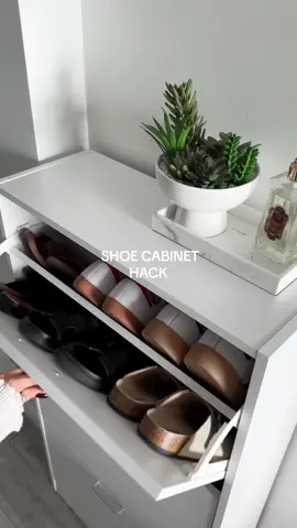This stall shoe cabinet is the perfect size for a narrow hallway 🙌🏻 #homefinds #tiktokshopfinds #neutralaesthetic #neutralhome  #minimaliststyle