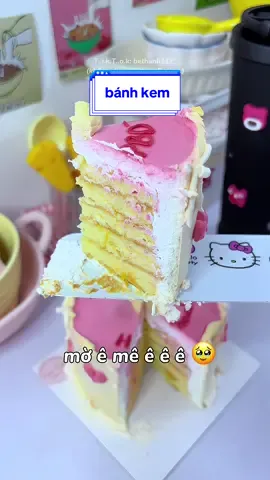 Trả lời @khanhthy123anw1 Bánh kem này xinh quóoo 🤤 #banhkem #AnCungTikTok #TikTokCommunityVN #vulaci #xuhuong 
