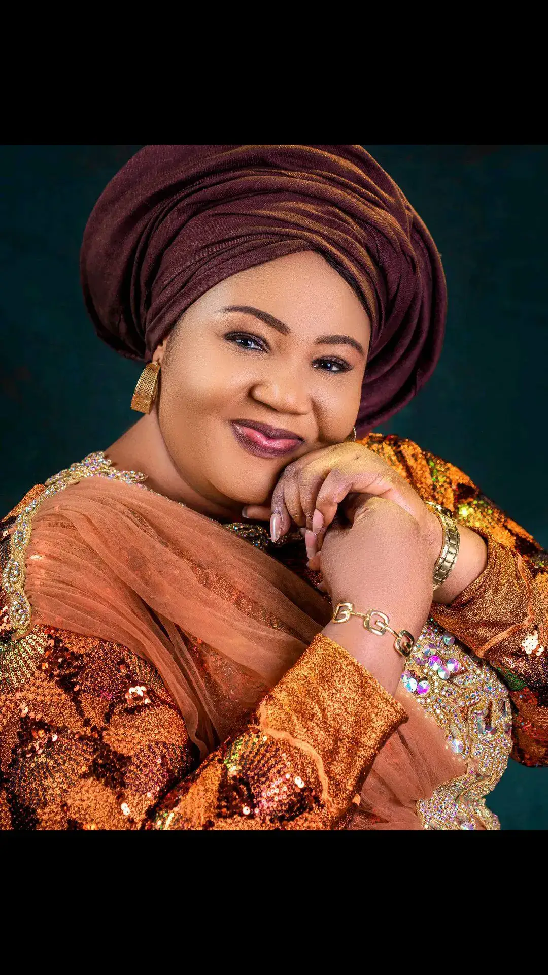 #chinyereudoma #igboamaka #igbotiktok #igbo #christiantiktok #worshipsong #worshipmusic #worship #ambiphieodu 
