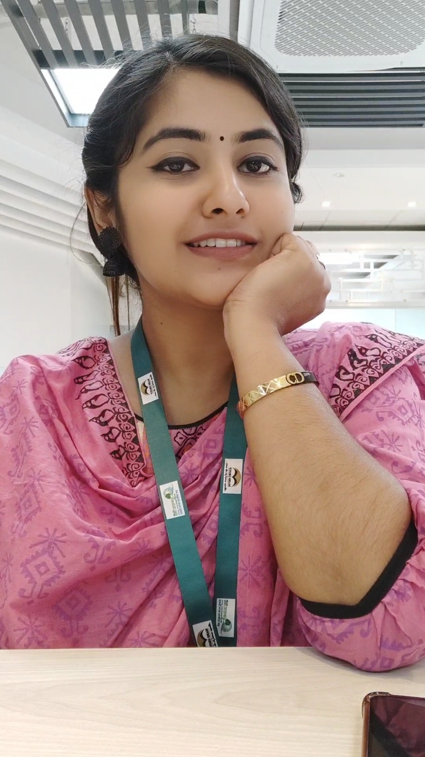 🙂🙂🙂🙂Need any caption?