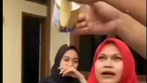 lomba 17 agustusan makan pisang bosque