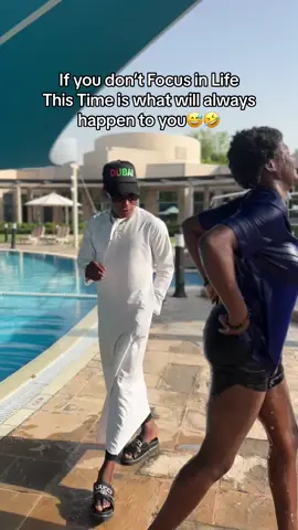 What can you learn from this video???😀😀 // This is the reason why some men fail in life 😅🤣🤣🤣#tiktokfunnyvideos #LearnOnTikTok 