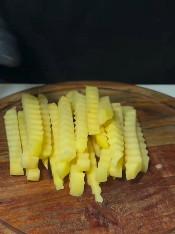 Zig Zag Potato Fries 🍟🍟🍟#foryoupage #viral #viraul #tiktok #trending #foryou #viralvideo #amazing #fyp 