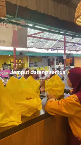Kalau nak rasa semua menu ni jemput datang ke Niase Street Food, bermula jam 4:30pm sehingga 11:00pm☺️