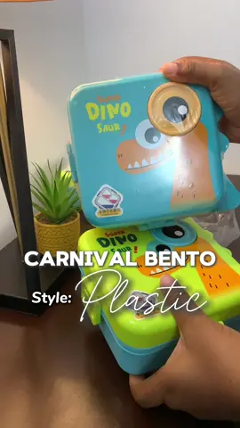 The eye catching colors grab your attention on first sight, you’d love it. Comes with 4-locks on each side, kid friendly, leakproof and sleek Color : GREEN, BLUE, PINK & YELLOW Price : N12500 Send a DM to shop this cutie Mama - #zarykiddo #bentobox #schoollunch 
