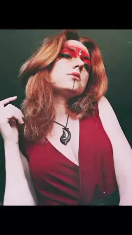 #artist #artistvsart #art #draw #illustration #ukraine #traditionalart  #red 