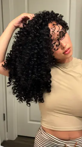 Flexi rods will forever be my go to when i want to switch up the curls 🤩 Verse of the day: Isaiah 26:4 - Trust in the Lord always , for the lord God is the eternal rock  #CapCut #flexi #flexirods #flexirodset #viral #fypage #fypシ゚viral #curls #curlyhair 