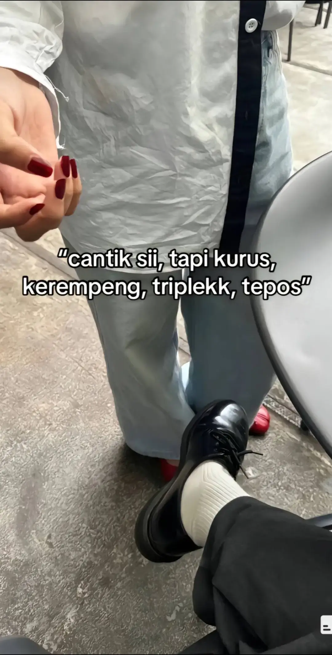 kurus? ya gampang mau pakai outfit apa aja bisa kerempeng, triplek? ya gk susah