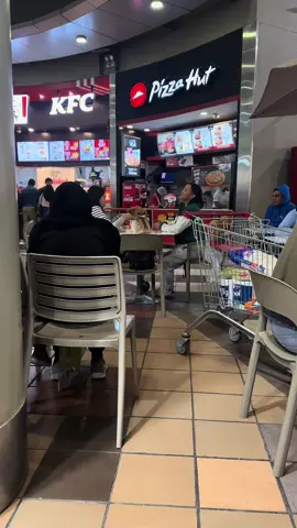 #fyp #viral #parati #mascotas #perros #tiktok #lima #kfc #comida #compartir #igualdad #felicidad #santaclara #realplaza #peru #mexico #brasil #argentina 