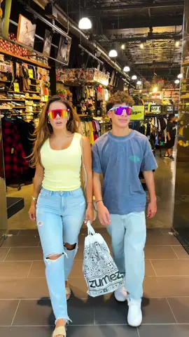 @Greenlight  making it easy for teenagers to learn how to save their money, so we as parents can be proud. #greenlightpartner Paid testimonial. Tier V influencer. Compensation and additional details can be found at https://greenlight.com/influencer-details
