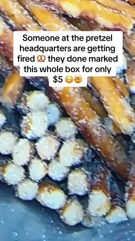 So tasty tooo 😭😩 #fypシ゚viral #pretzel #trending #fyppppppppppppppppppppppp #fyp #snack #snacks 