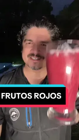 Respuesta a @analu.cia3 Agua fresca de #frutosrojos #fresa #mora #frambuesa #arandanos Ultra super sabor y refrescante