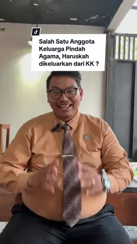 Salah Satu Anggota Keluarga Pindah Agama, Haruskah dikeluarkan dari KK ? Simak Penjelasannya.. #anggotakeluarga #keluarkk #hukum #perdata #hukumindonesia #hukumperdata #pengacara #pengacaramuda #lawyer #lawyermuda #advokat #advokatmuda #peradi #hukumonline #konsultasihukum 
