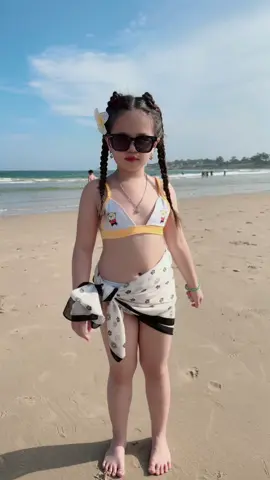 Tâm hồn dễ tổn thương nên sơ hở là đi chữa lành 🤭 #bienvaem❤️❤️❤️🌴🌴🌴 