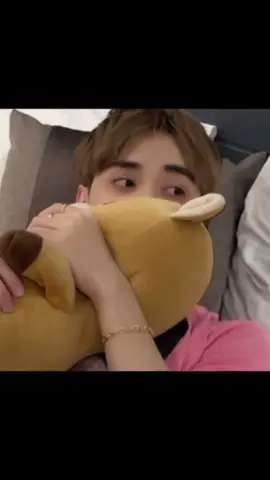 Khi Quang Hồng từ chối chơi để ở nhà làm nhạc và cái kết … 😂 #quanghungmasterd #masterd #anhtraisayhi #trending #xuhuong #troll #fyp 